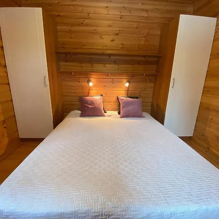 Charming Lapland With Mountain Views And Private Sauna فيلة