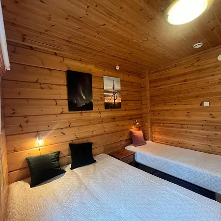 Charming Lapland With Mountain Views And Private Sauna Pyhahuhta