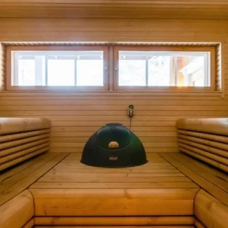Charming Lapland With Mountain Views And Private Sauna